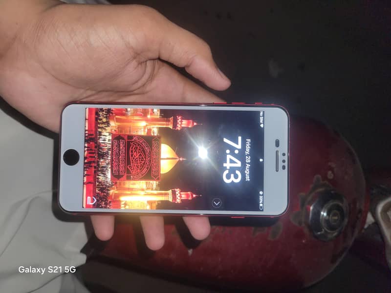 Apple iPhone 8 Plus 5