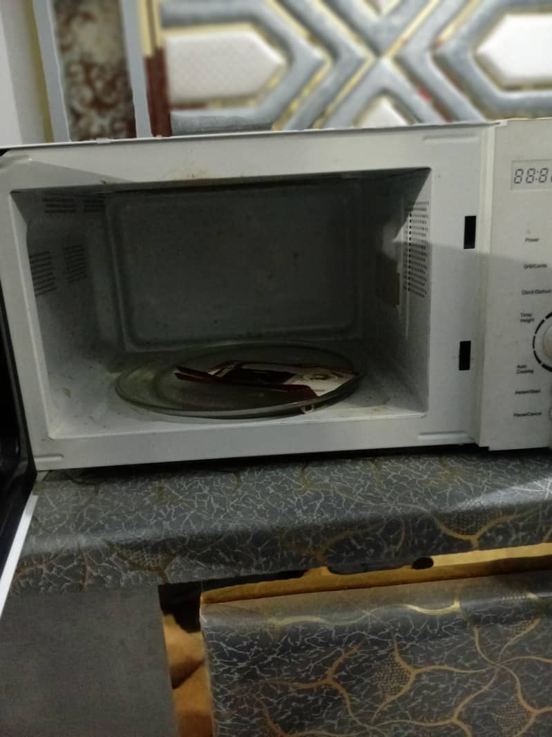 microwave 1