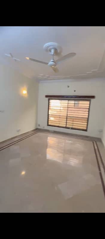 G-10/3 size 55x80 Triple story Pindi Face 9bed 9bath 2dring 3tvloung 3kitchen