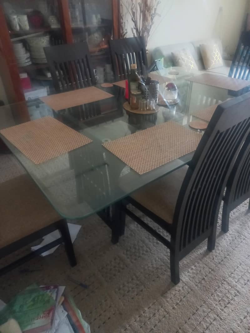 6 seater dining table 1