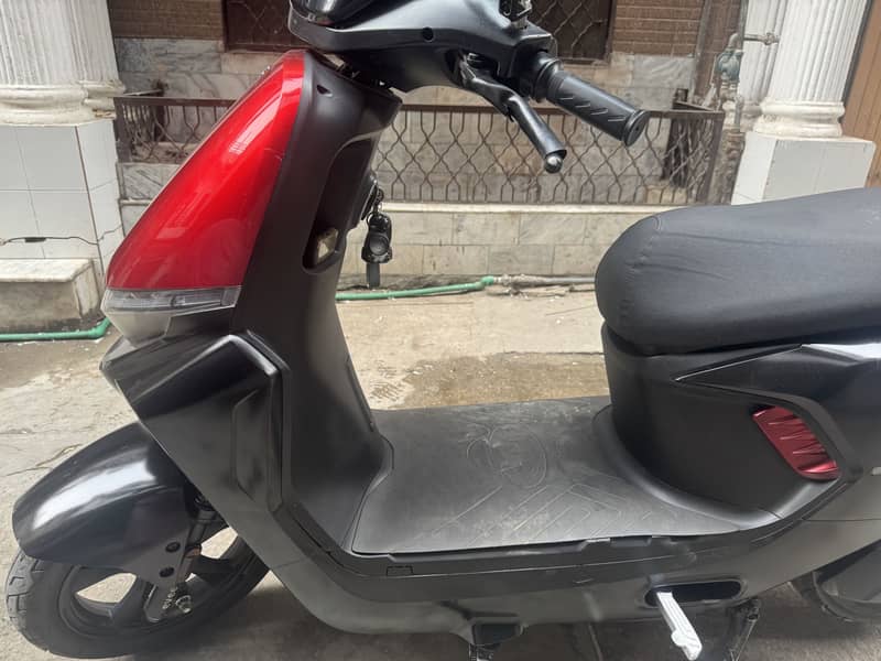 Electric Scooty 3