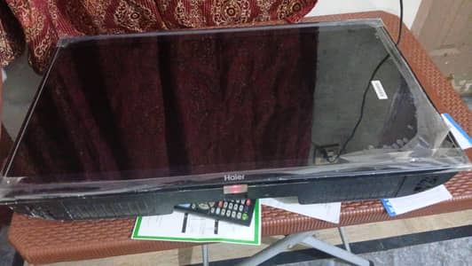 haier 32 inch Hd lcd Tv non smart with remote & wall mount
