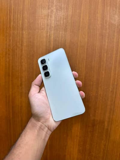 Infinix hot 60i