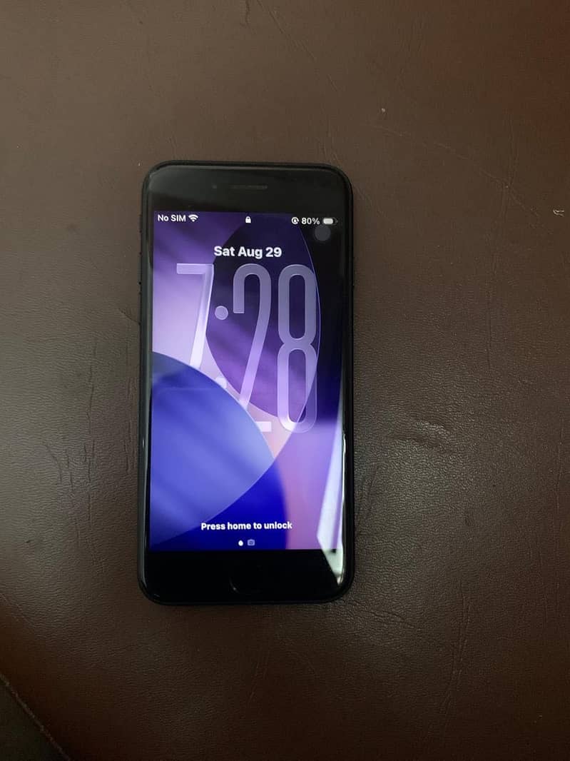 Apple iPhone SE 3 2