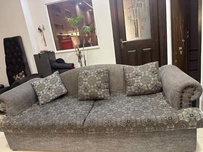 Modern 5-Seater Sofa Set with Matching Wooden Center Table
