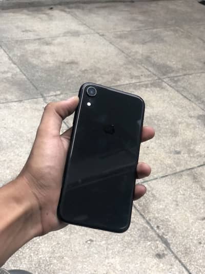 Apple iPhone XR