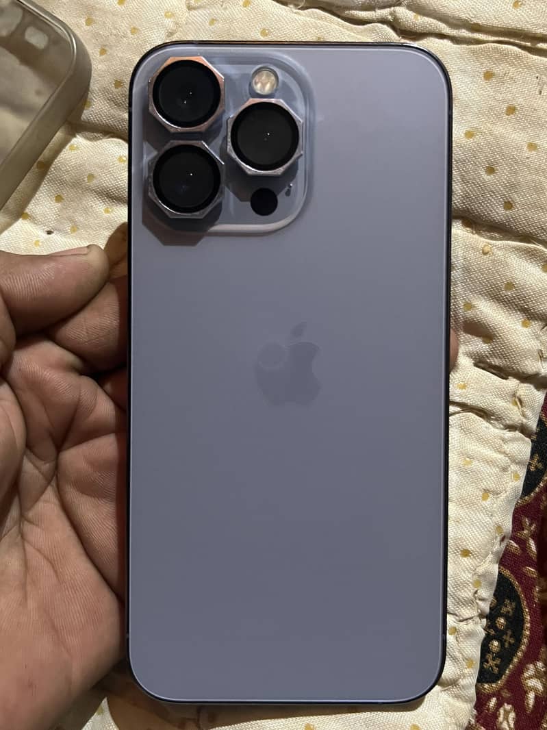 Apple iPhone 13 Pro 2