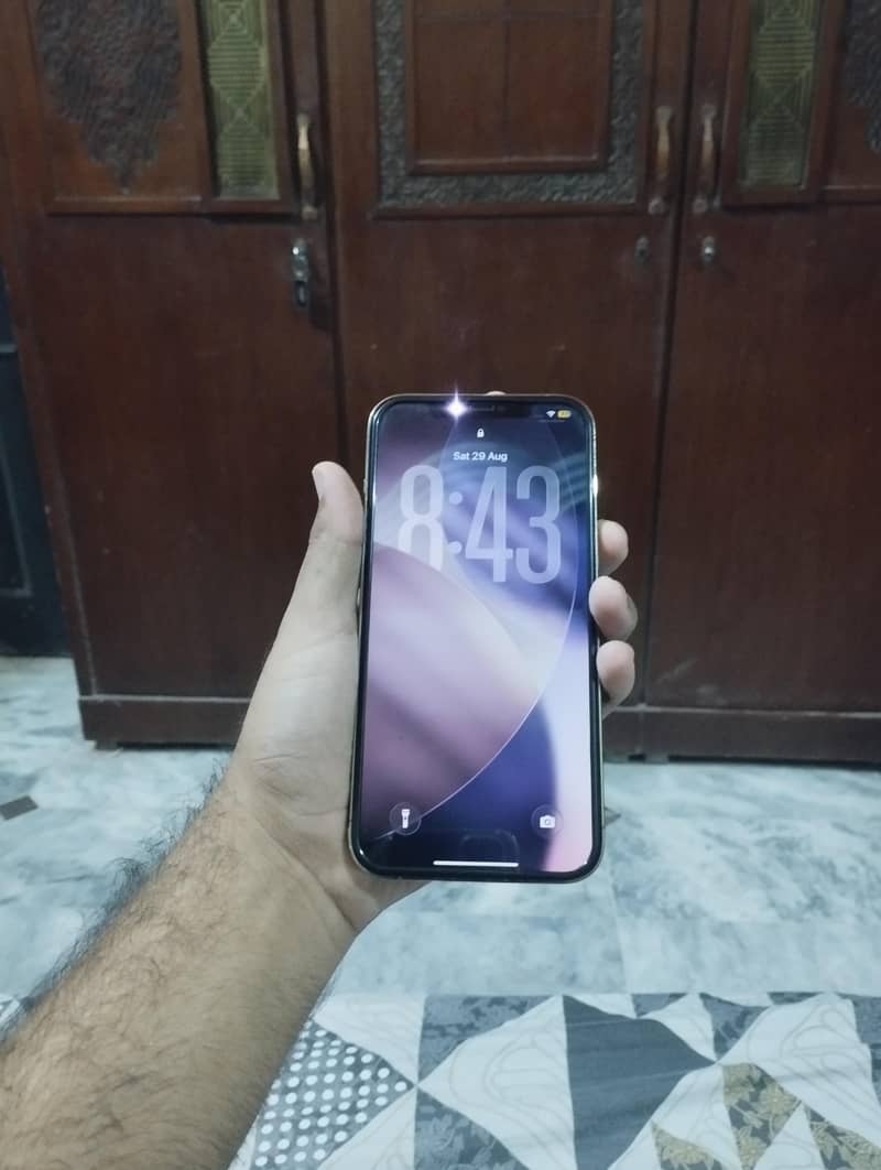 Apple iPhone 12 Pro Max 4
