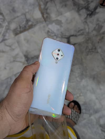 Vivo Y51 official pta dual sim 0313/4618/711 watsapp or local call