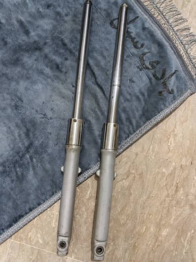 Honda Front Shock Genuine in good working condition