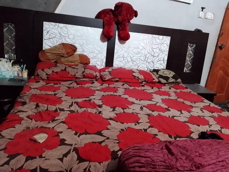 full room bed 1