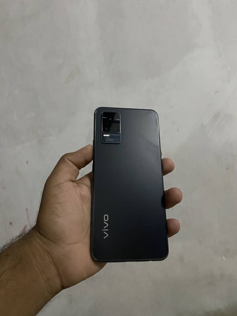 Vivo V21e 0