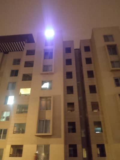 BAHRIA TOWER 6 APARTMENT 2600sqft west open available for sale