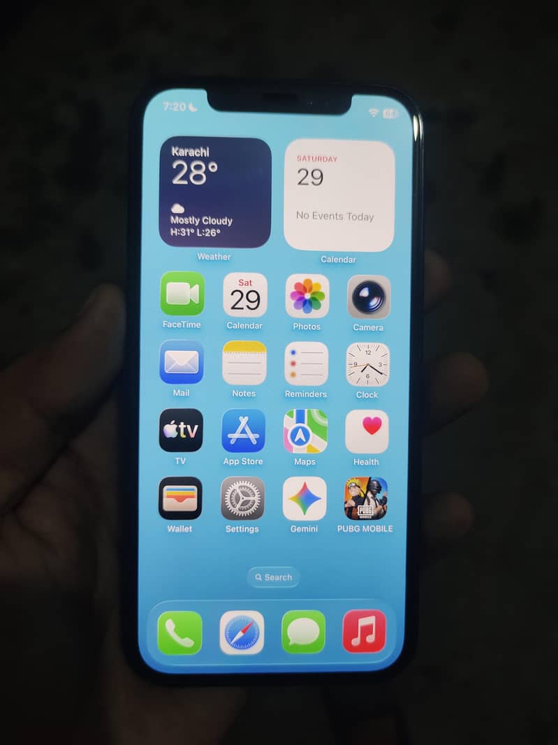 Apple iPhone 12 0