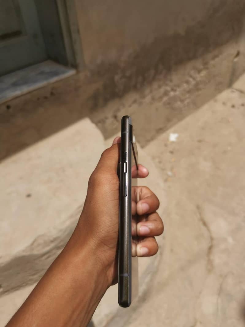 Google Pixel 6a 1