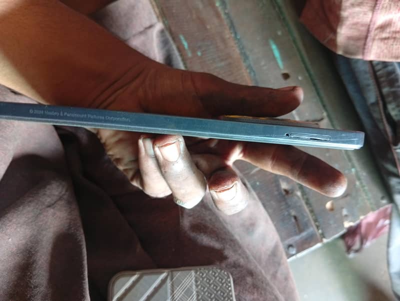 Tecno Spark 30 1