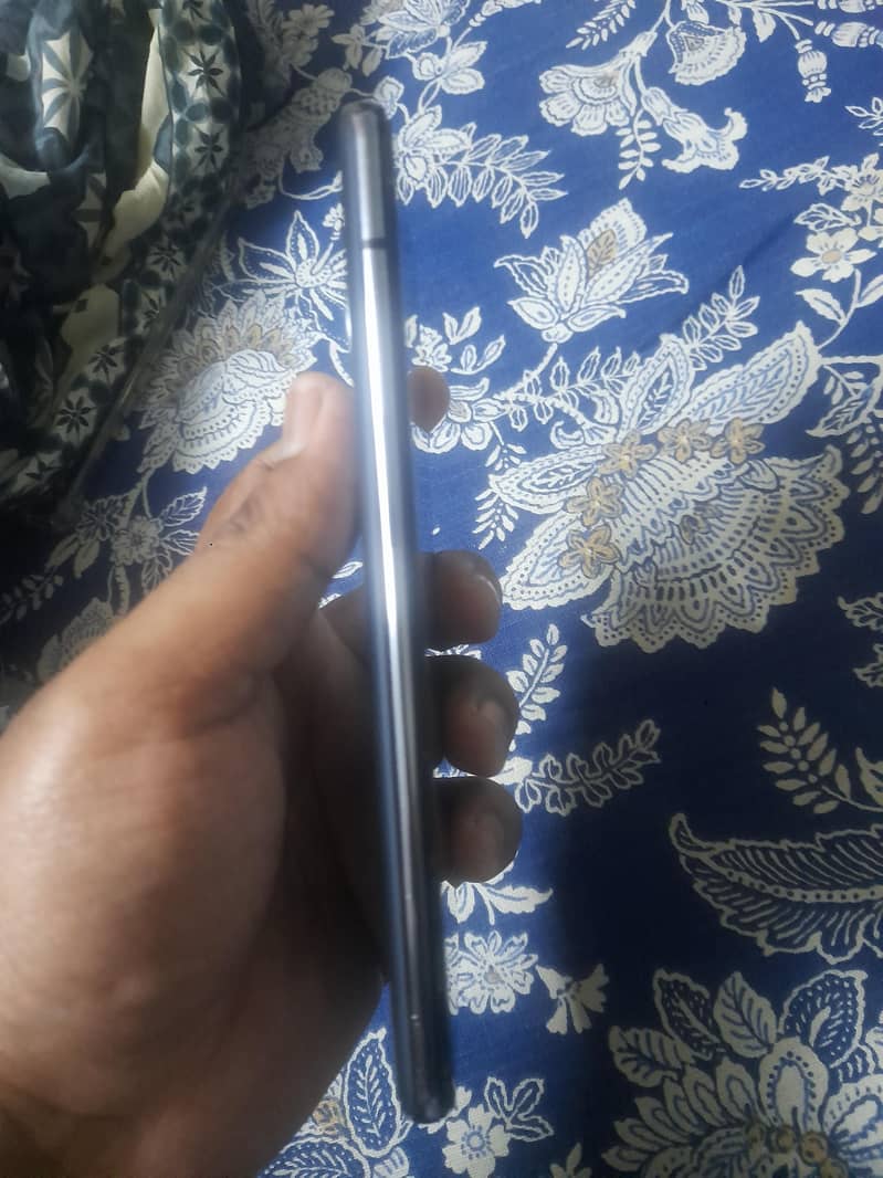 One Plus 7T 4