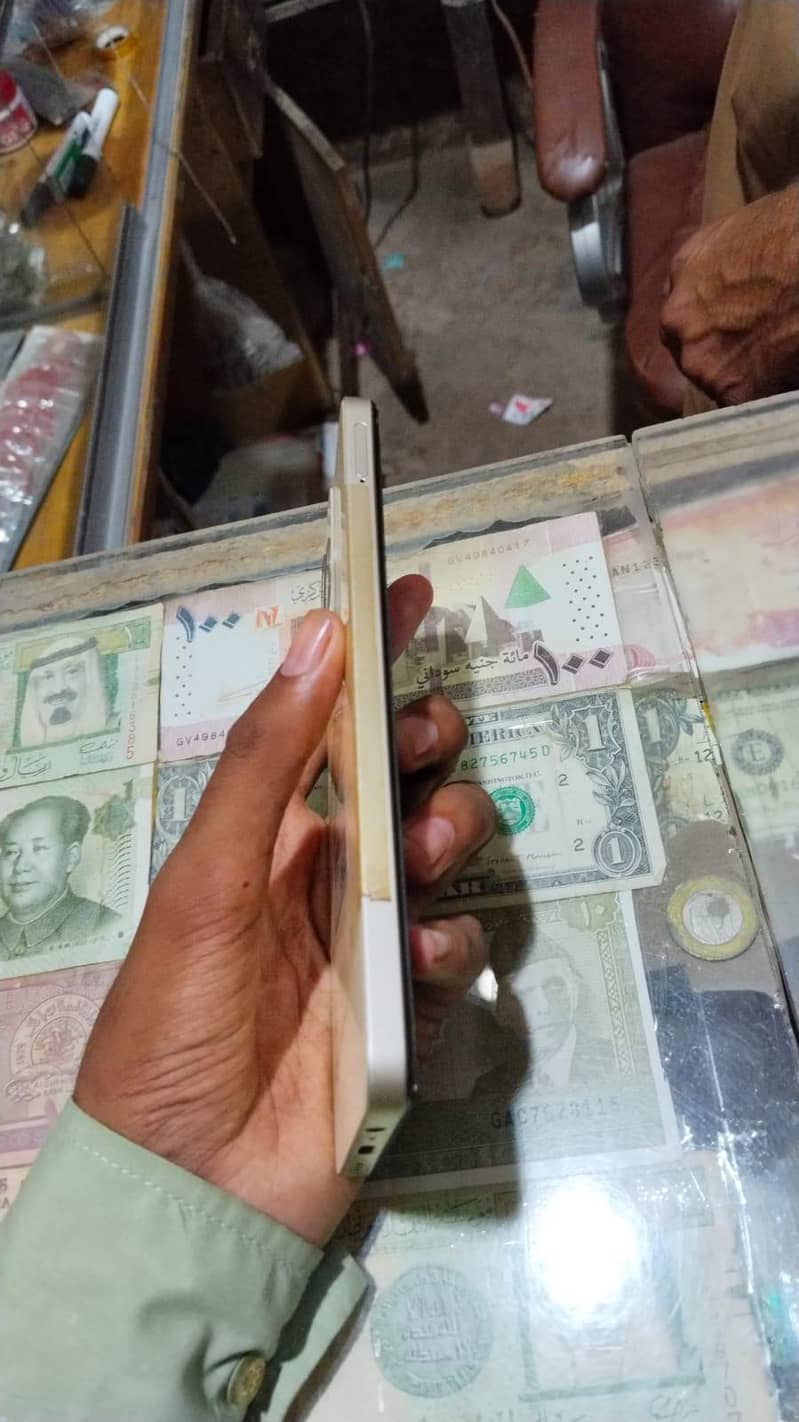 Realme C61 3
