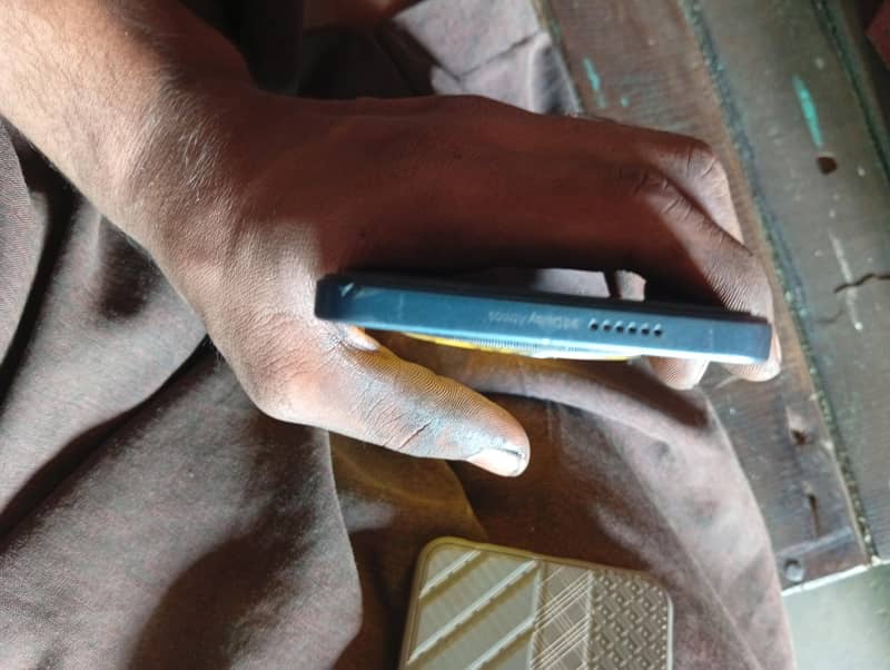 Tecno Spark 30 5