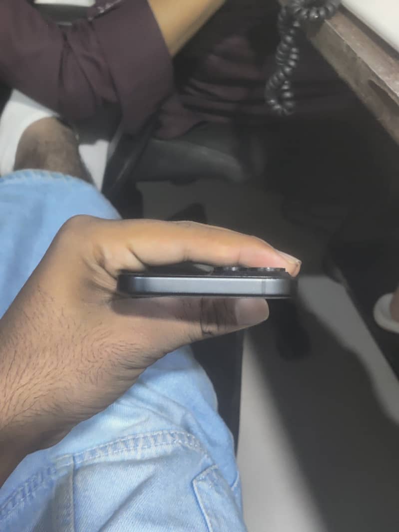 Apple iPhone 15 2