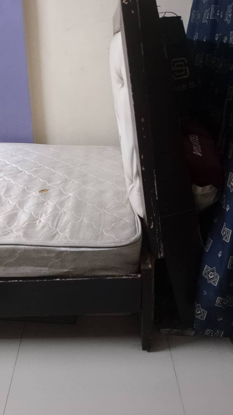 Single Bed 1
