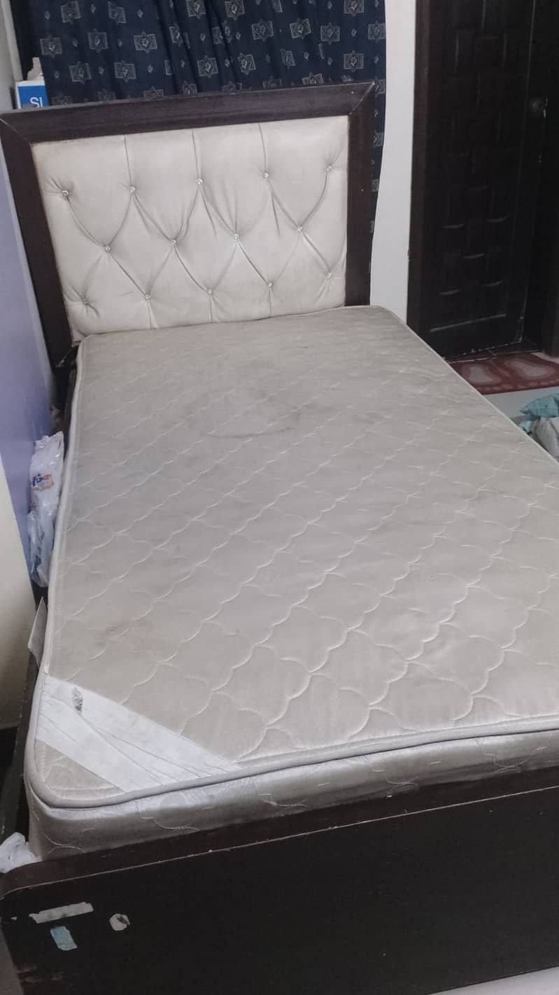 Single Bed 2