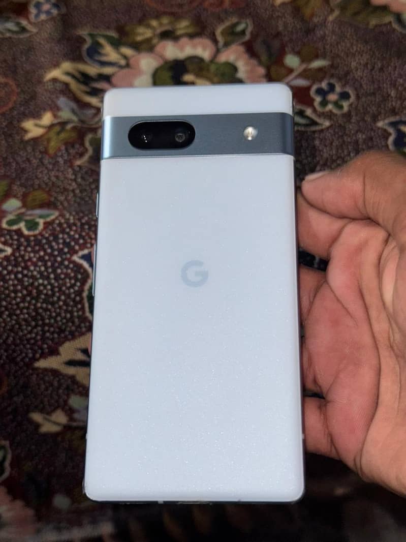 Google Pixel 7a 1