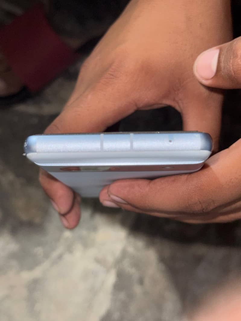 Google Pixel 7a 4