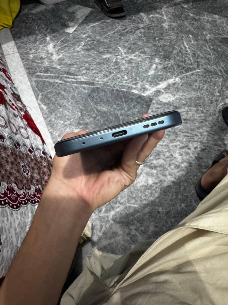 OPPO A6 4