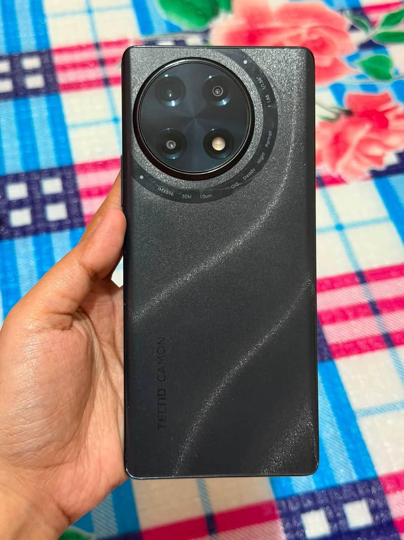 Tecno CAMON 30S 0