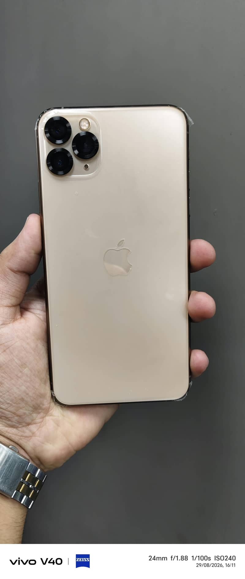 Apple iPhone 11 Pro Max 0