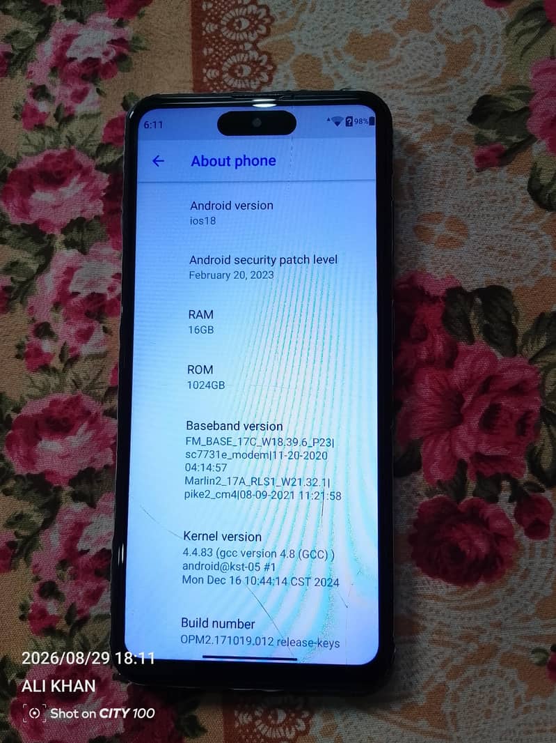 Apple iPhone 16 Pro Max 6
