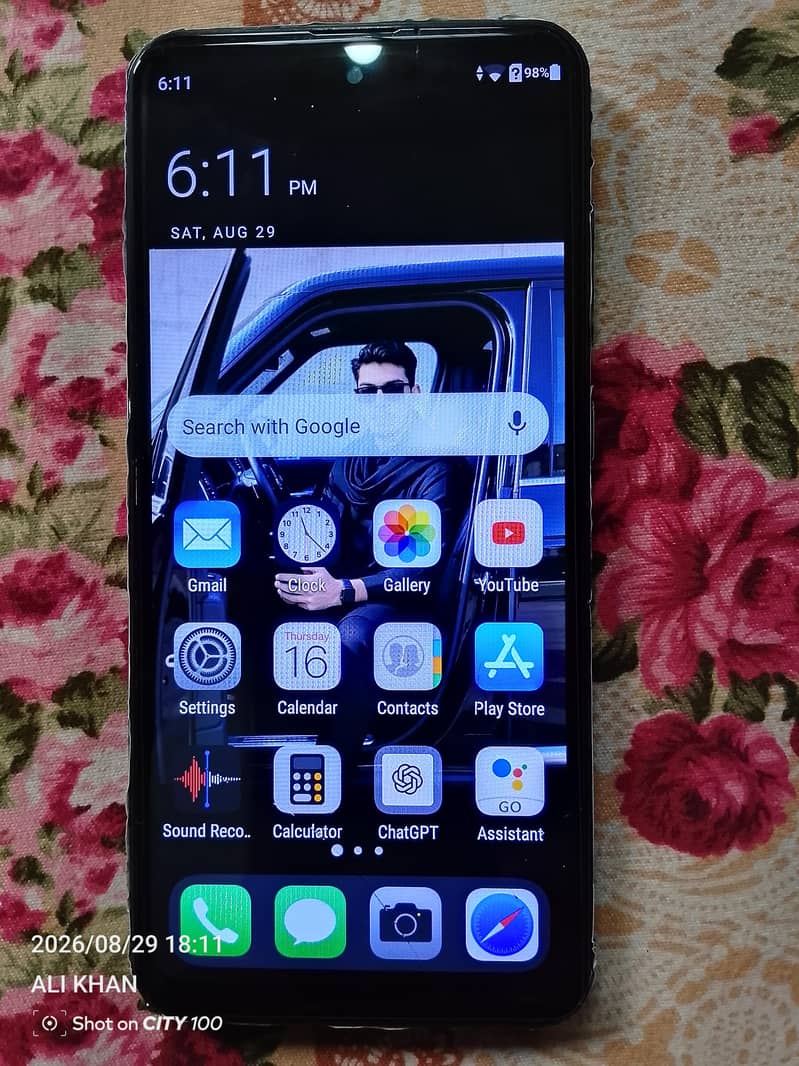 Apple iPhone 16 Pro Max 8