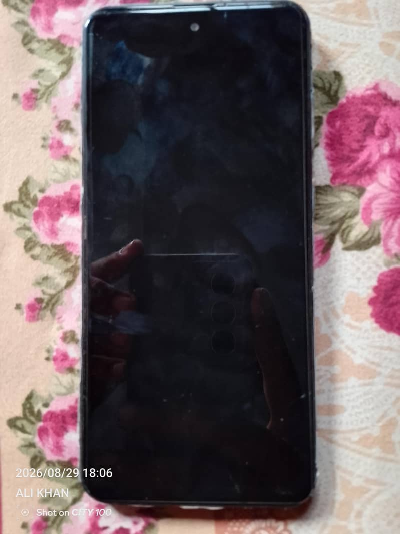 Apple iPhone 16 Pro Max 19