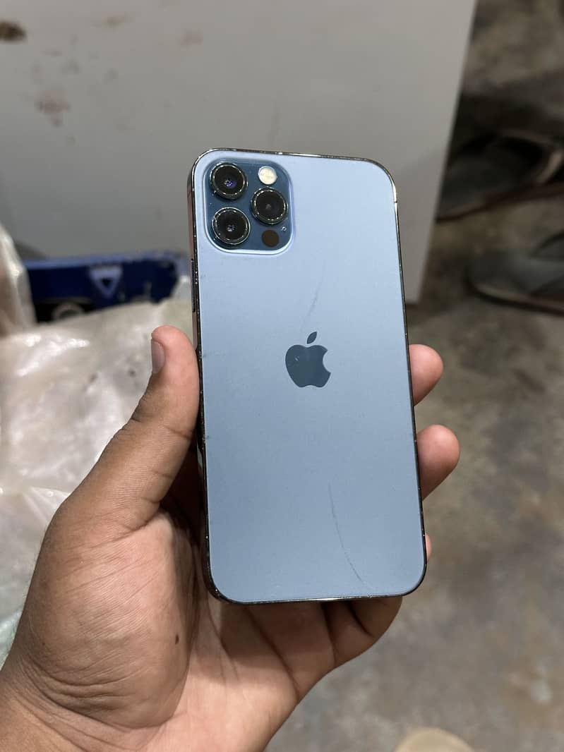 Apple iPhone 12 Pro 1