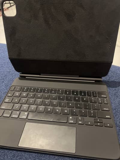 magic keyboard for 11 inch ipad pro