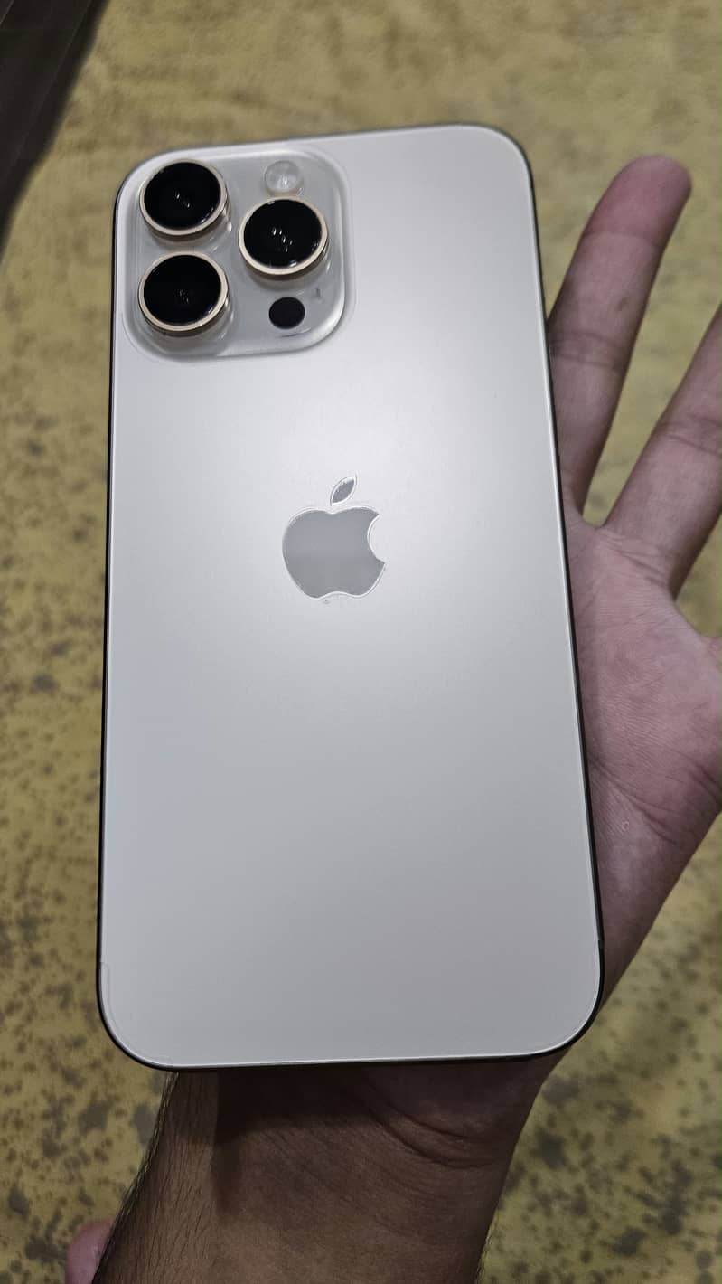 iPhone 16 Pro Max PTA 4