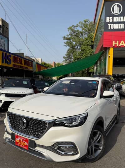 MG HS 2021