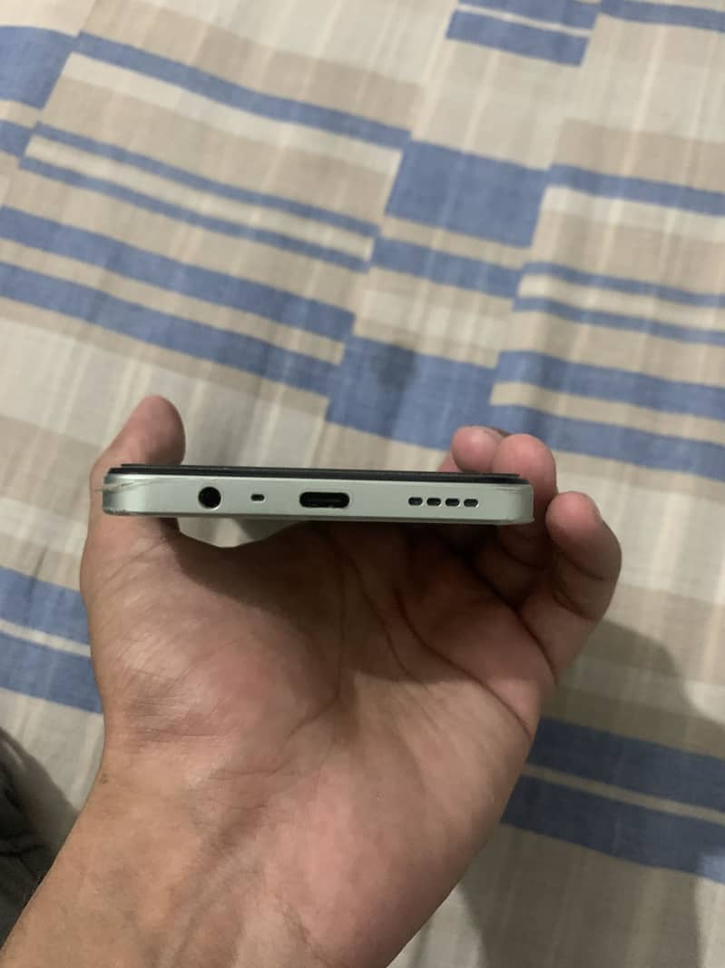 Realme Note 60x 3