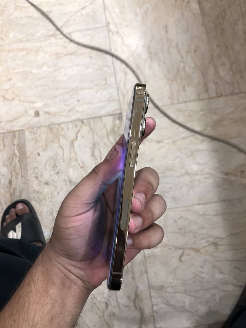 Apple iPhone 13 Pro 5