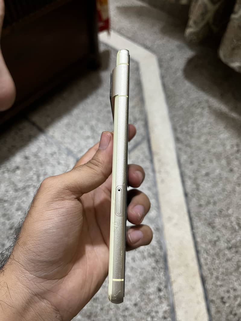 Google Pixel 7 3