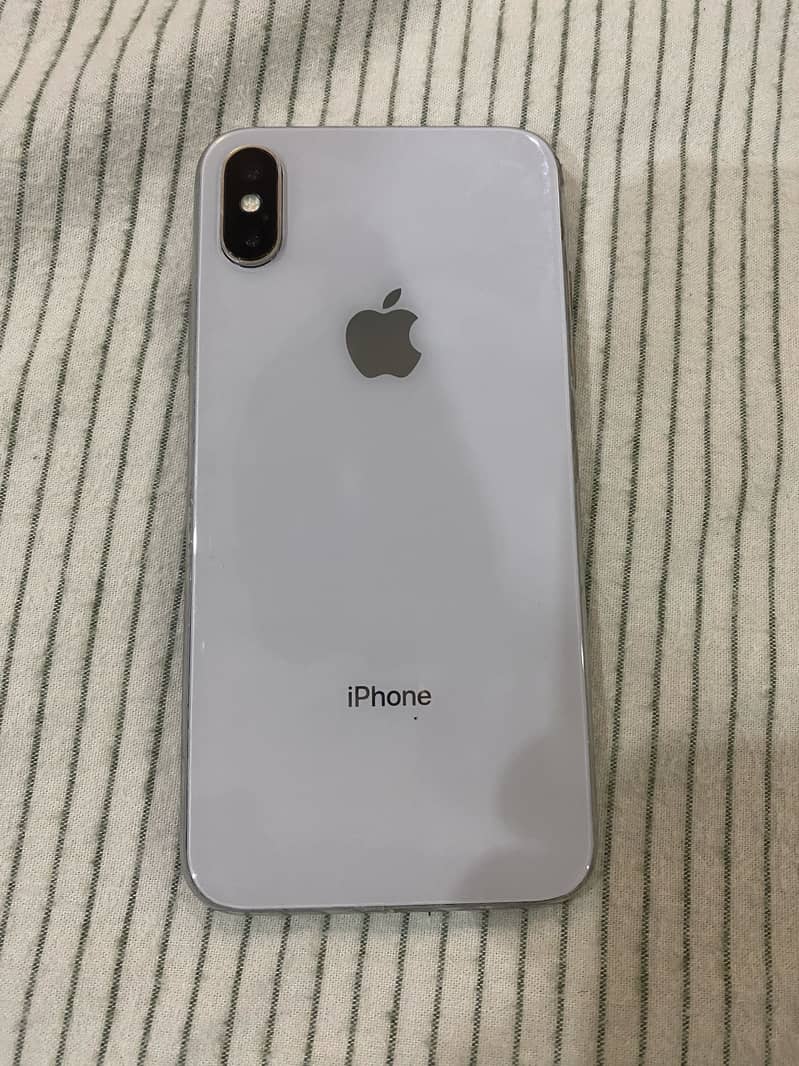 Apple iPhone X 3