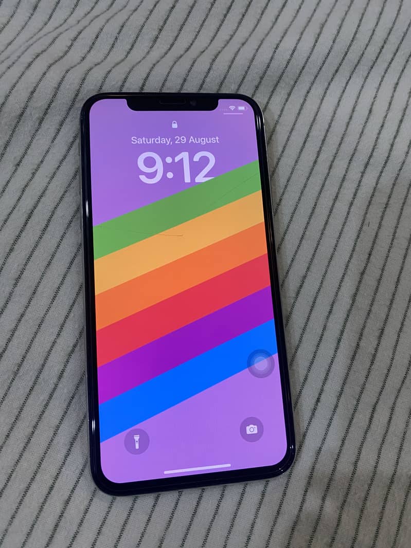 Apple iPhone X 10