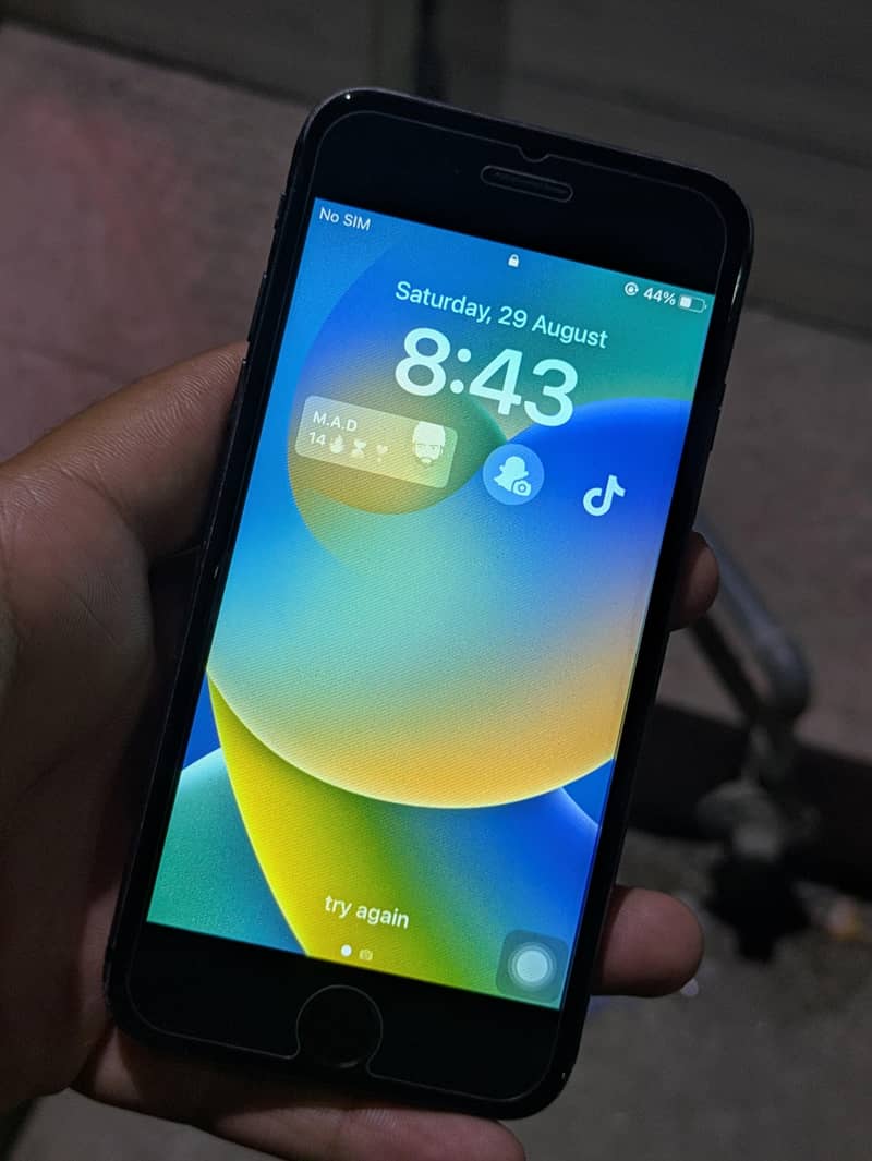 Apple iPhone 8 2