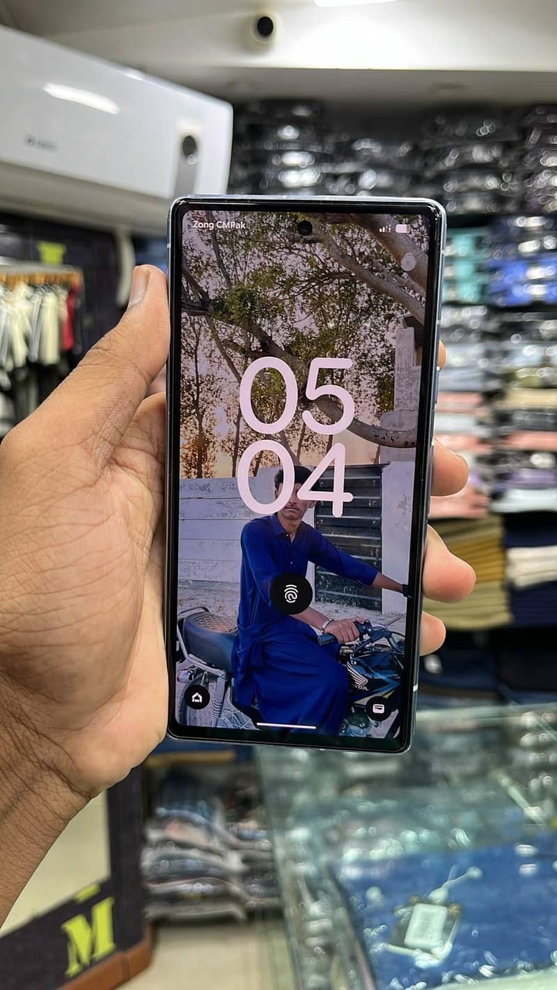 Google Pixel 7a 1