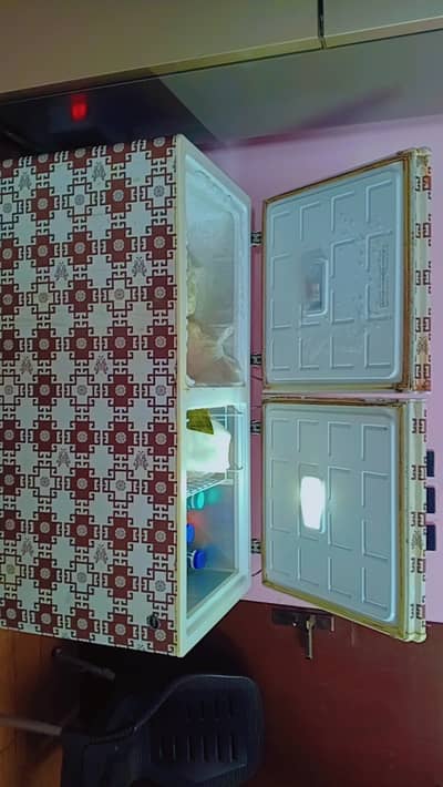 PEL Deep freezer Double Door for urgent sale in Lahore