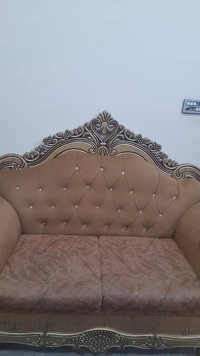 colour light brown
