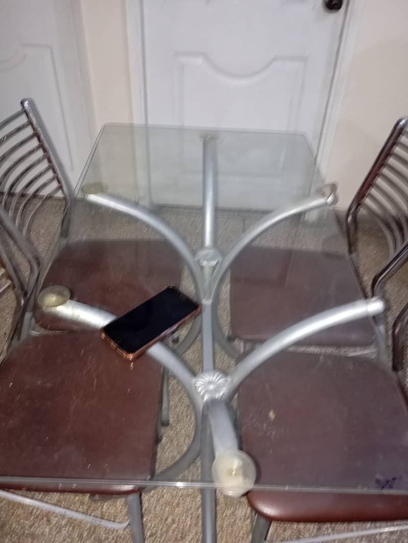 Dining table with 4 chairs 2