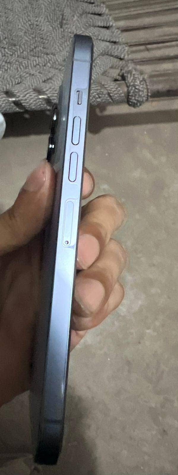 Apple iPhone 13 Pro Max 1