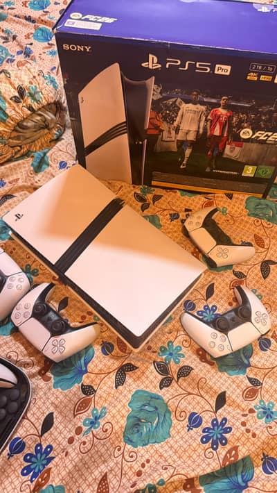 good condition ps5 all model available used bhi ha or box pack bhi ha